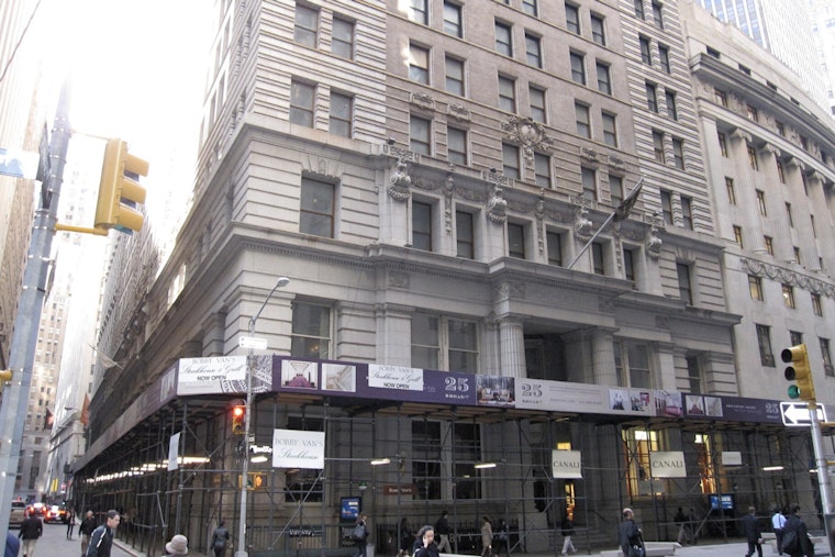 Old Broad Street Bank Vault Becomes FiDi’s Flashy New Double-Decker Dining Den