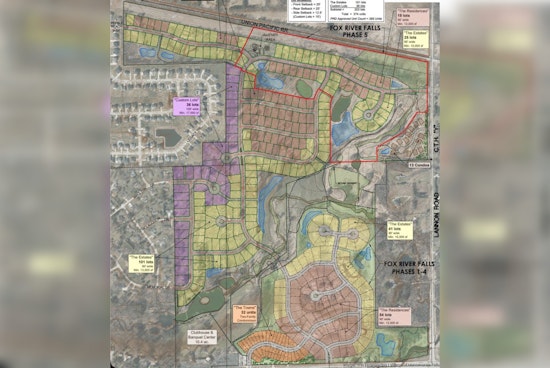 Old Golf Course Tees Up 44 New Homes in Menomonee Falls' Fox River Falls