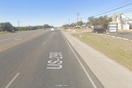 One Dead After Head-On Crash On West U.S. 290 Near Fitzhugh Road