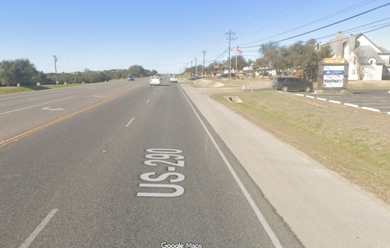 One Dead After Head-On Crash On West U.S. 290 Near Fitzhugh Road