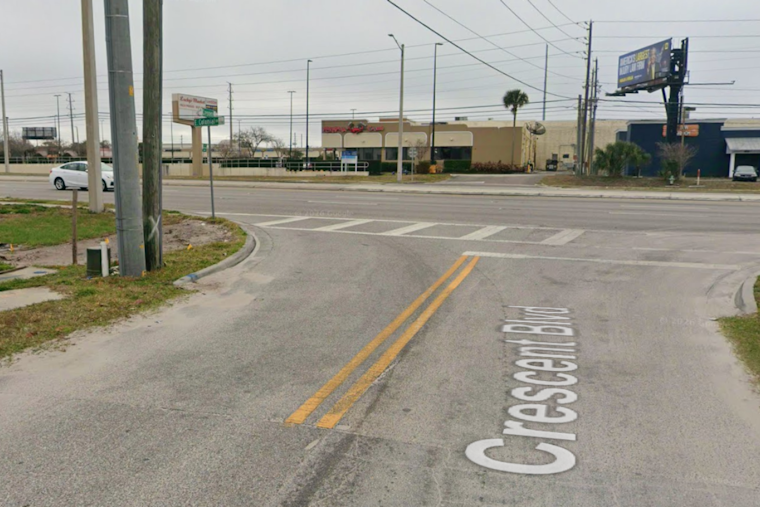 One Dead In Three-Car Pileup On East Colonial Drive In Orlando