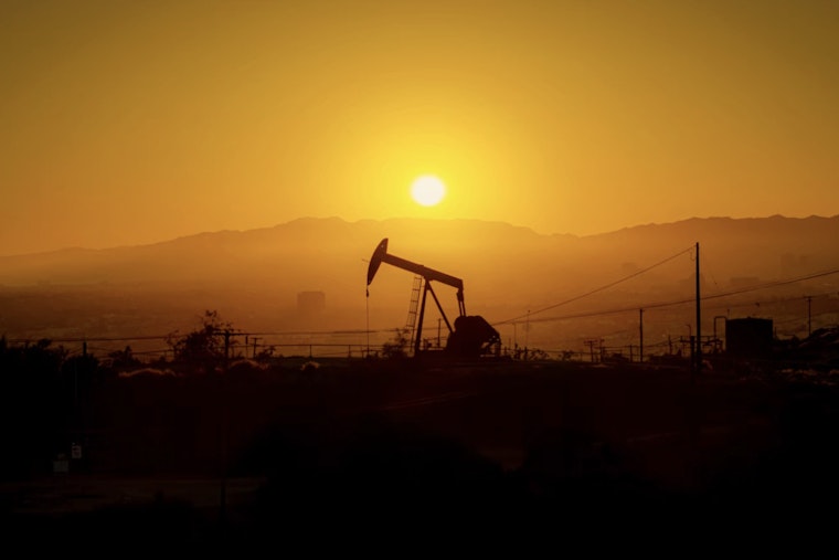 OPEC+ Tiptoes Into Tiny July Oil Hike as Hormuz Chokehold Drags On
