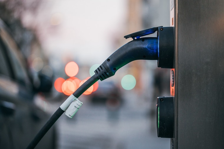 Oregon EV Owners Hit With New Road Fees While Amazon Vans Skate By