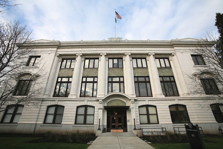 Oregon Supreme Court Slams Lawyers Over AI Phantom Cases