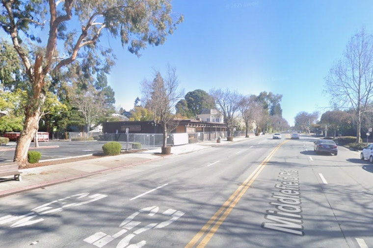 Palo Alto Pols Fight To Keep Midtown Fire Lot A Real Shopping Hub