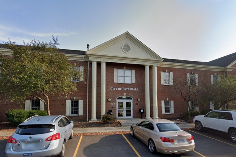 Pataskala Neighbors Pack City Hall To Fight Massive Data Center Plan
