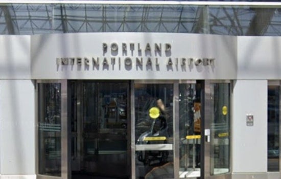 PDX Showdown, Horizon Flight Crews Press Strike Authorization Vote At Airport Rally
