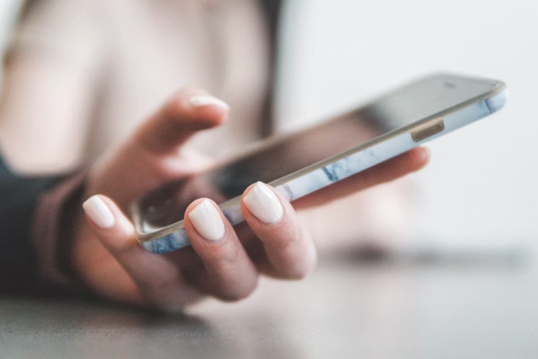 Philly Phones Swarmed By Shady Election Texts As Midterms Loom
