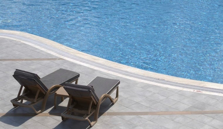 Phoenix Poolside Nap From Hell Leaves 82-Year-Old With Severe Burns