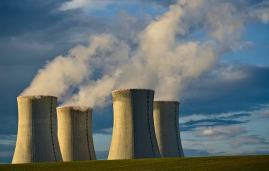 Phoenix Power Giants Quietly Hunt Desert Sites For Next Nuclear Wave