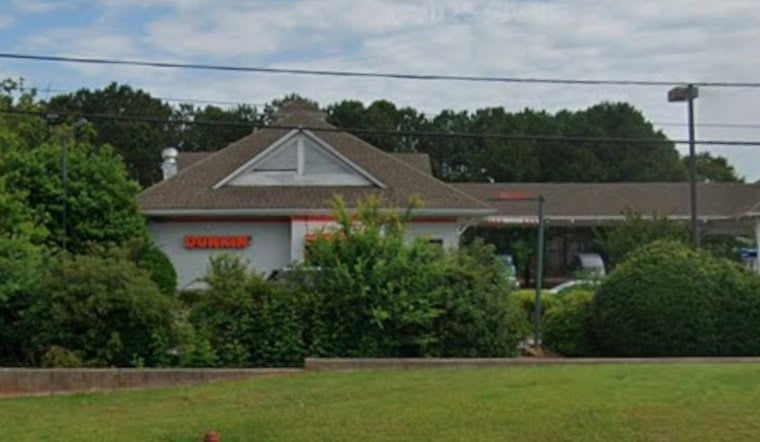 Police Swarm Bullsboro Drive Shop, Snarl Friday Traffic In Newnan