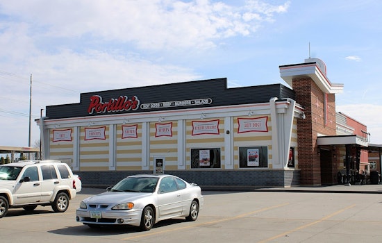 Portillo’s Plants Its Flag On The Mag Mile