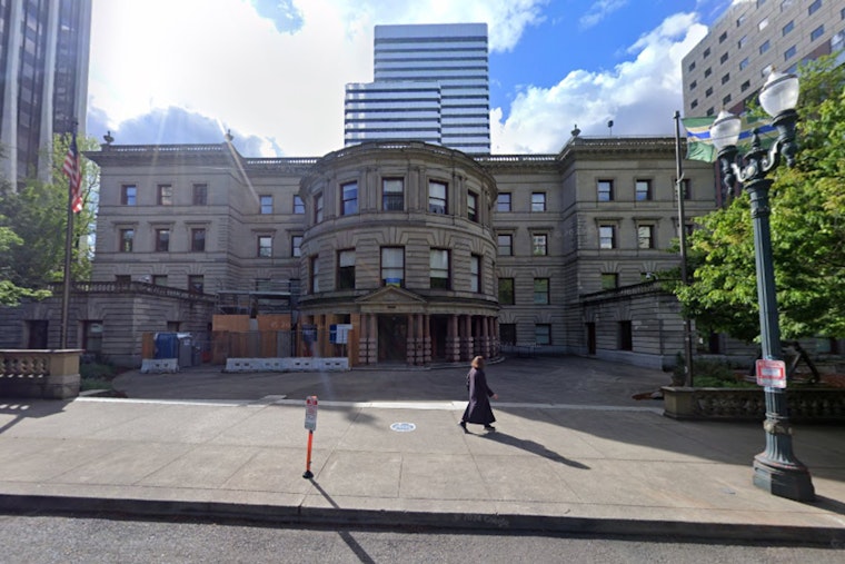 Portland Council’s City Hall Gun Ban Sparks Legal Crossfire