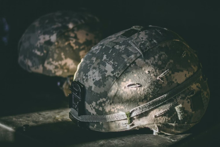 Portland Hotel Heist: Feds Chase Missing Military Survival Radio