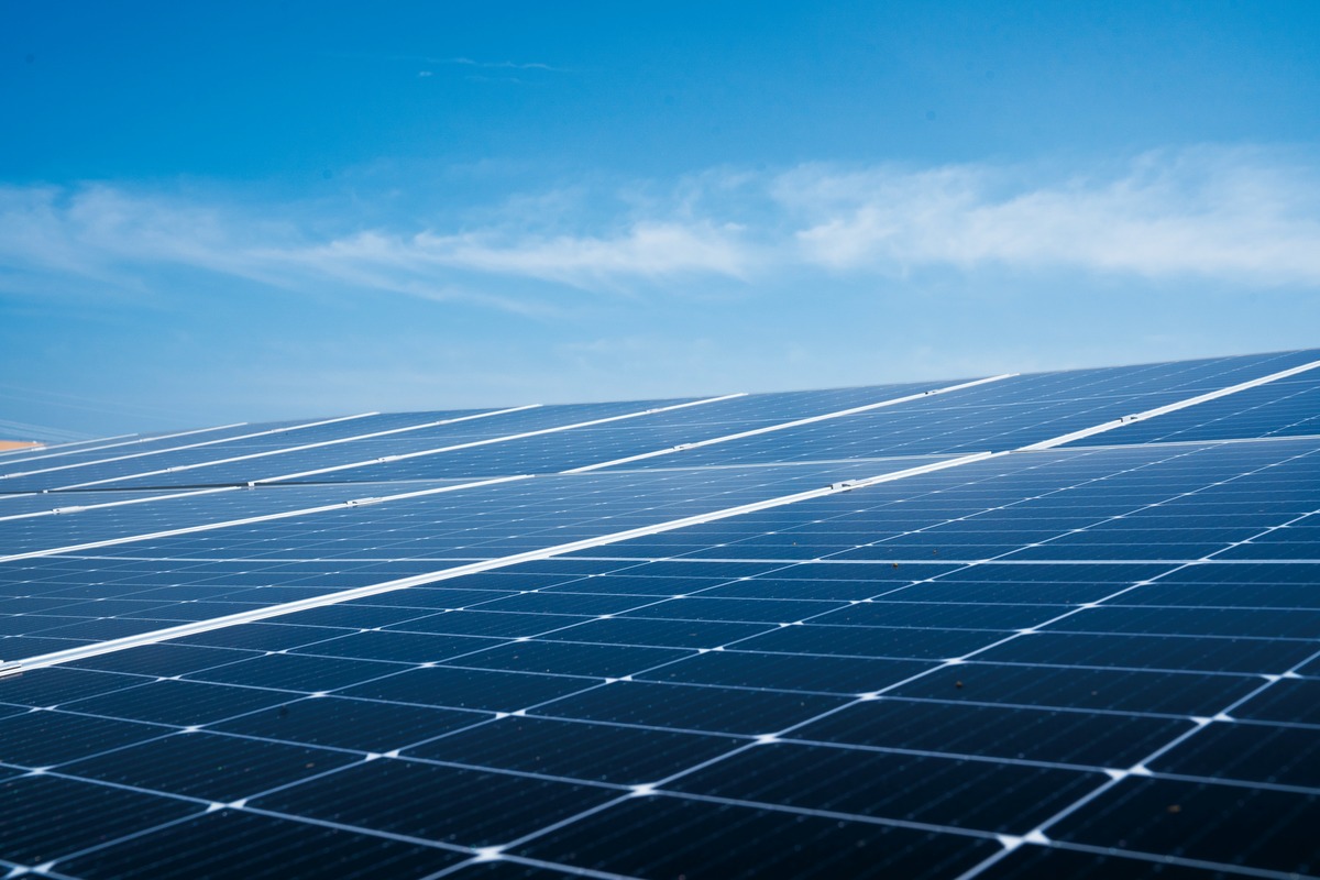 Power Play: $5.2 Million Solar Lifeline Aims To Keep South Florida Clinics Open In Hurricanes