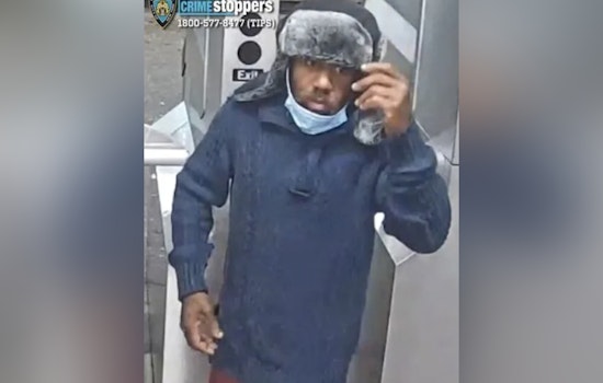 Pre-Dawn Horror At Parsons Blvd As Queens Man, 63, Is Shoved Onto F Train Tracks