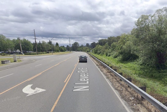 Pre-Dawn Semi Crash On North Levee Road Kills Puyallup Pedestrian