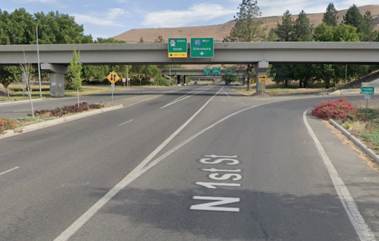 Pre-Dawn Yakima Guardrail Crash Kills Selah Driver Off I-82 Exit