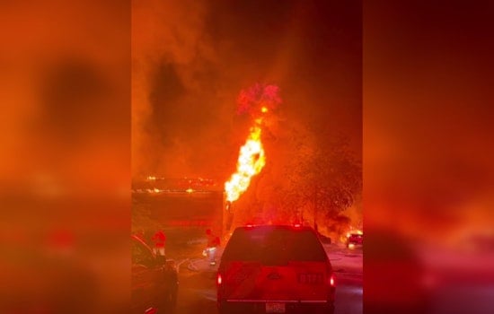 Redmond Roadside Inferno Torches 15 Cars, Levels Two Buildings Before Dawn