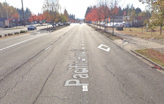 Predawn Blaze Rips Through Federal Way Motel, 35 People Flee Into Night