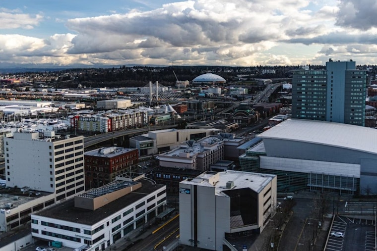 Priced-Out Seattle Buyers Stampede South For Tacoma Deals