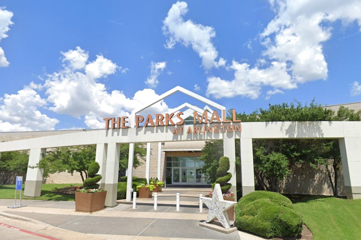 Primark Stampede Hits The Parks Mall In Arlington