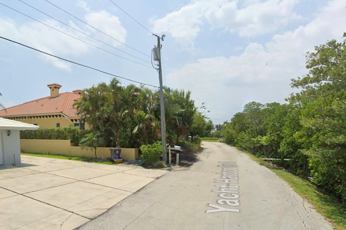Private Equity Power Player Hooks $15.5M Jupiter Intracoastal Mansion