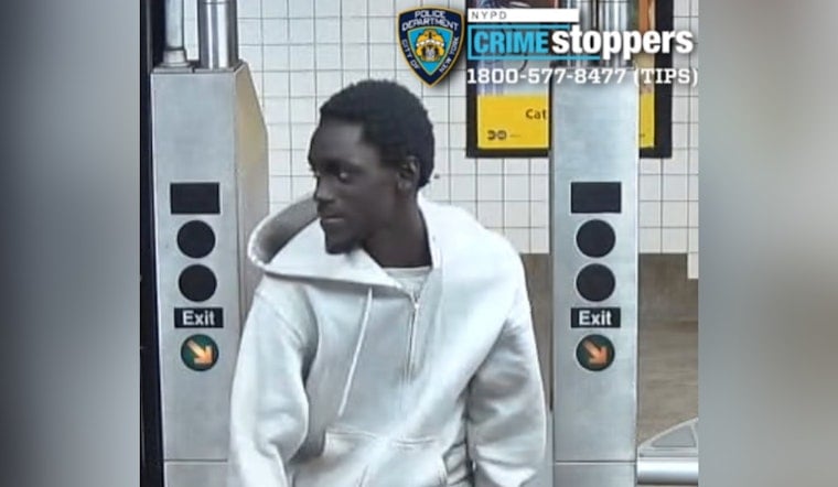 Queens Subway Platform Beatdown: Cops Hunt Suspect Who Punched MTA Worker