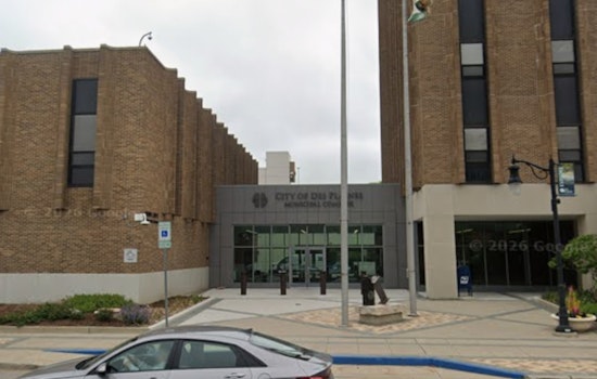 Quiet City Hall Vote Hands Des Plaines Cops A Big Pay Bump