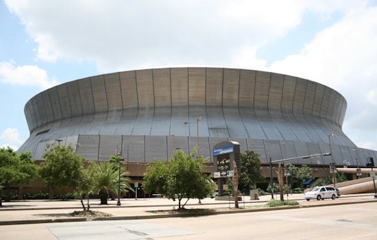 Rain-Soaked Bicentennial Blowout Storms Through Downtown To The Superdome