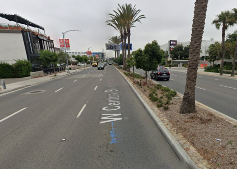 Raising Cane’s Opens Inglewood Flagship Near Intuit Dome