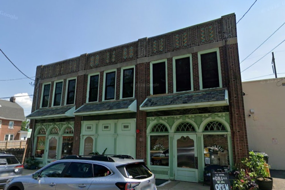 Raven Cafe Opens in Glenside's Dovetail with Rival Bros