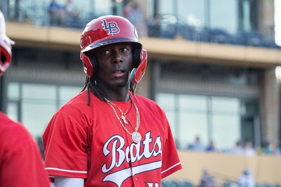 Reds Hold Their Breath As Elly De La Cruz Hobbles Off With Hamstring Scare