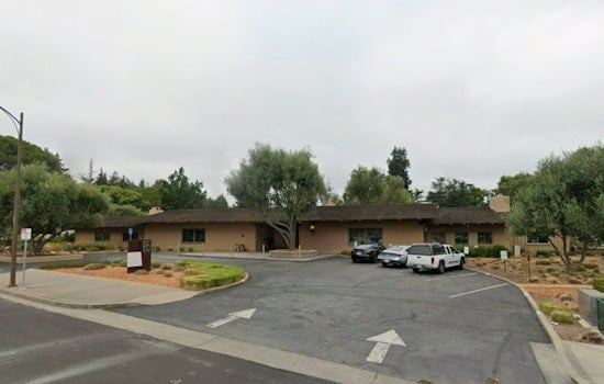 Robinhood Axes Hundreds at Menlo Park HQ in Cost-Cutting Push