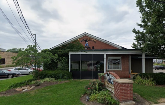 Rocky River Brewery Blaze Empties Bar, Brings Center Ridge To A Halt