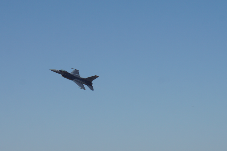 Rogue Plane Over Hagerstown Triggers Midday F-16 Scramble