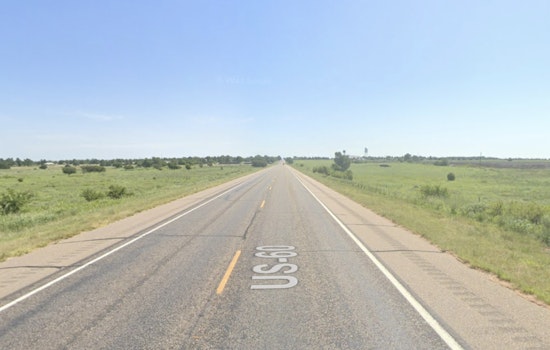 Rural Texas Rollover On US 60 Kills 25-Year-Old Oklahoma Driver