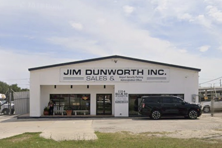 San Antonio Car Dealer Says Banks Snoozed While $995K Vanished in Phone Scam