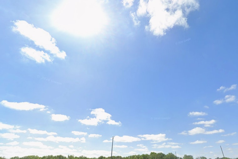Steamy San Antonio Wakes Up To Brutal Heat And Blustery Gusts