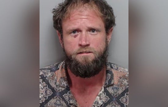 San Antonio Man Busted After Cops Say He Slammed Kitten, Tried to Flee While Swinging It