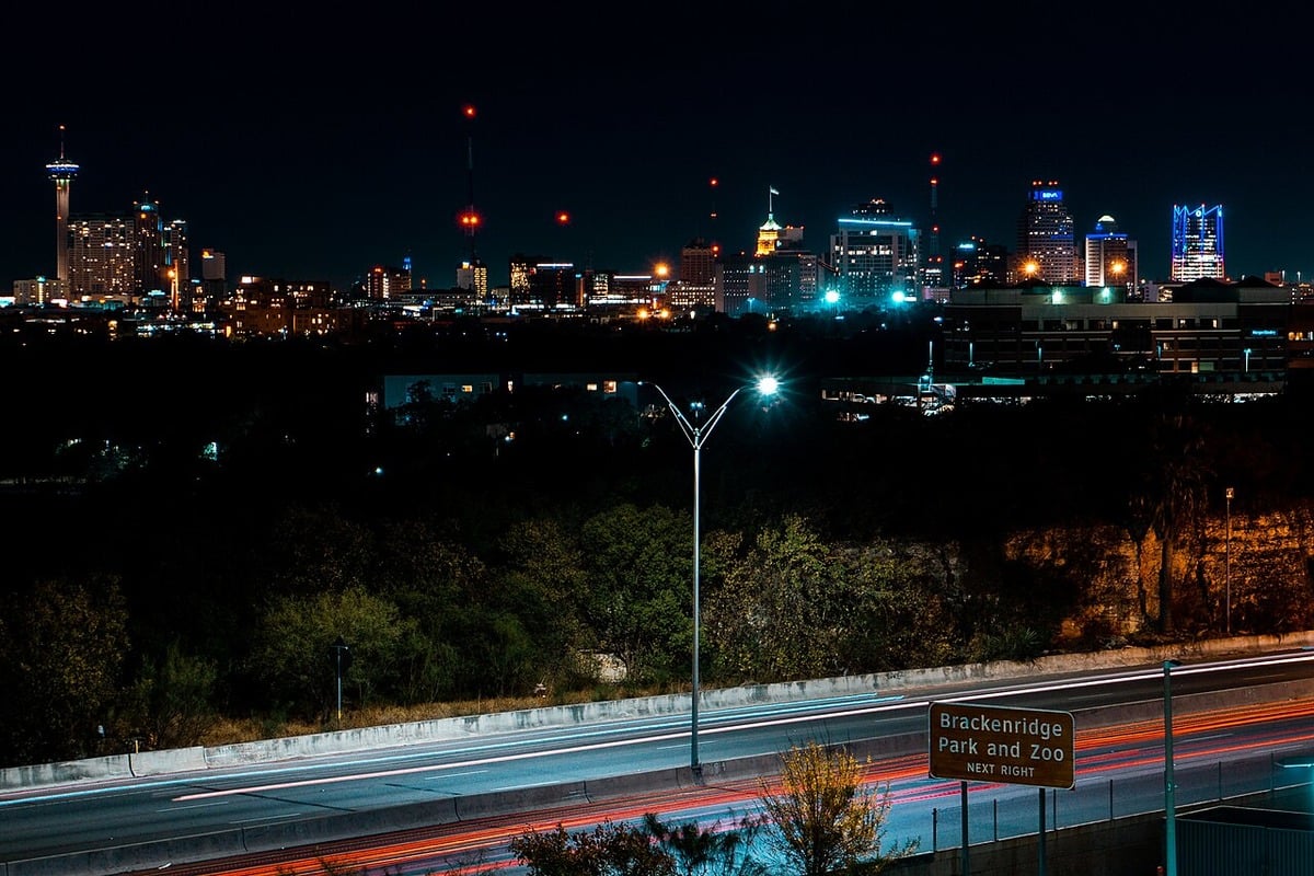 San Antonio On Edge As Texas Climbs Near Top Of U.S. Money Worry List
