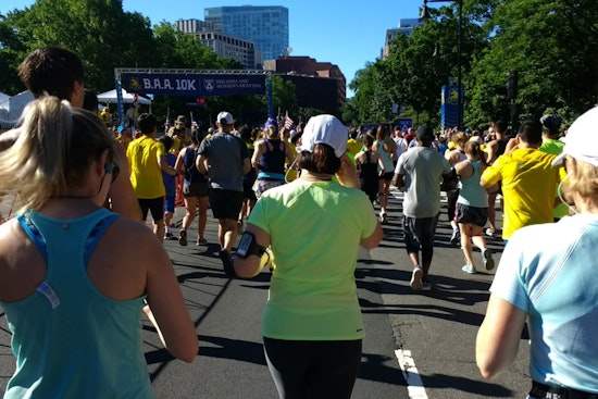 Sea of Sneakers as 10,000 Runners Take Over Boston for B.A.A. 10K