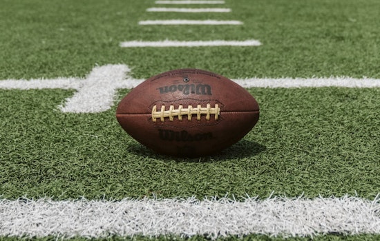 Seahawks Slip On Super Bowl Bling As Minicamp Winds Down
