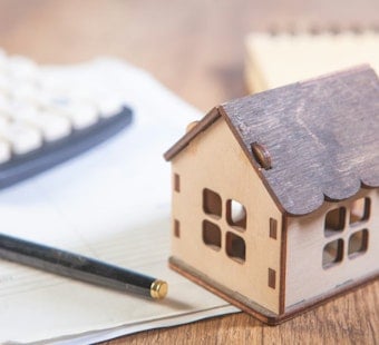 Seattle Homebuyers Face 20-Year Grind Just to Beat Rent