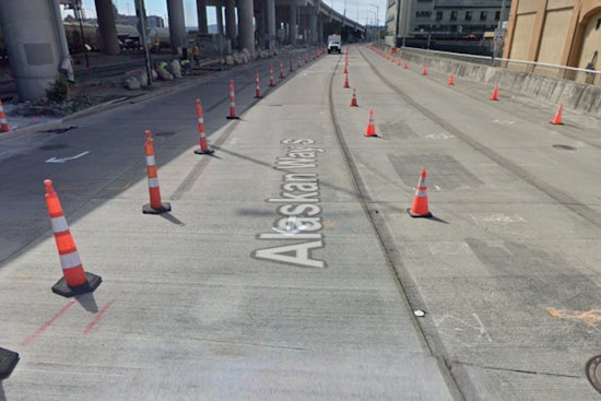 Seattle Waterfront Chaos as Man Tackles Cop After SDOT Rock Attack