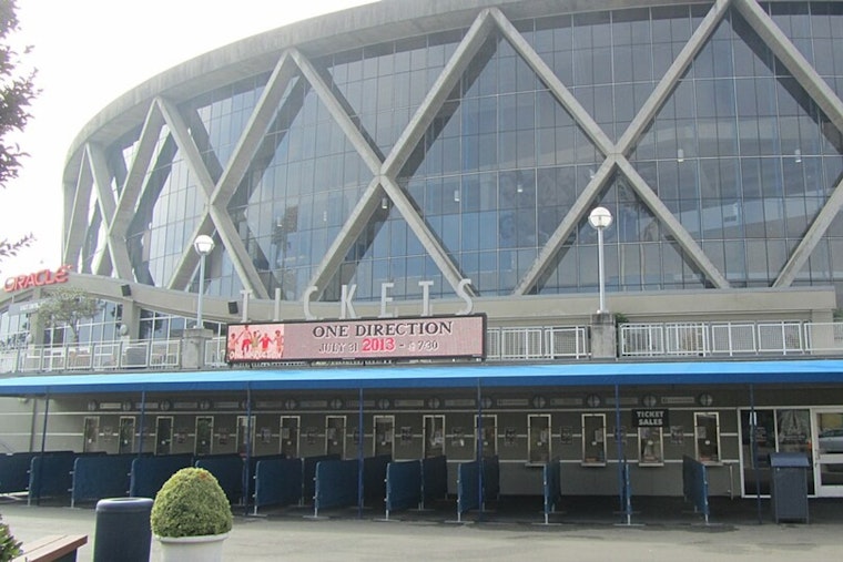 Second Suitor Crashes Oakland Arena Sale, Tosses Deal Into Overtime