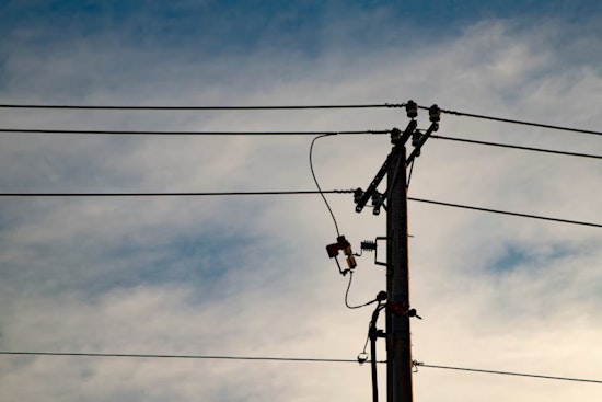 Beaverton Big Rig Chaos as Semi Clobbers Seven Power Poles Downtown