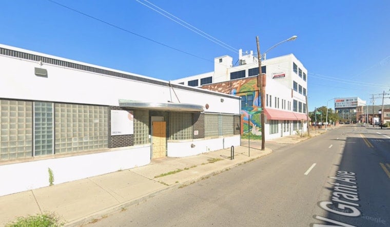Service Sets the Line, New Downtown Spot Serving Jobs With Dinner