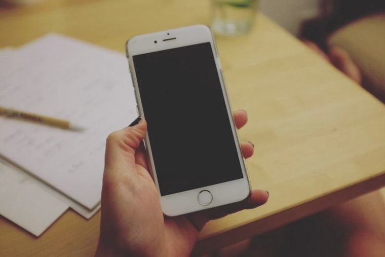 S.F. School Board Hits Snooze on Phone Ban, Kicks Fight to 2027