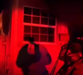Short Street Blaze Sees Oakland Firefighters Charge Inside